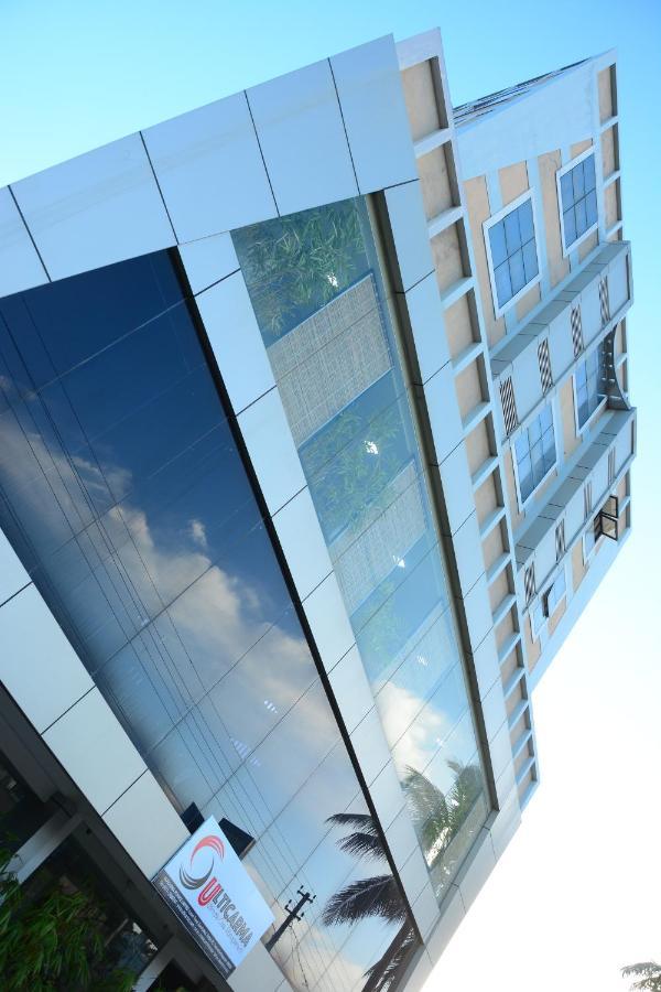 טריואנדרום Hotel Falcon מראה חיצוני תמונה